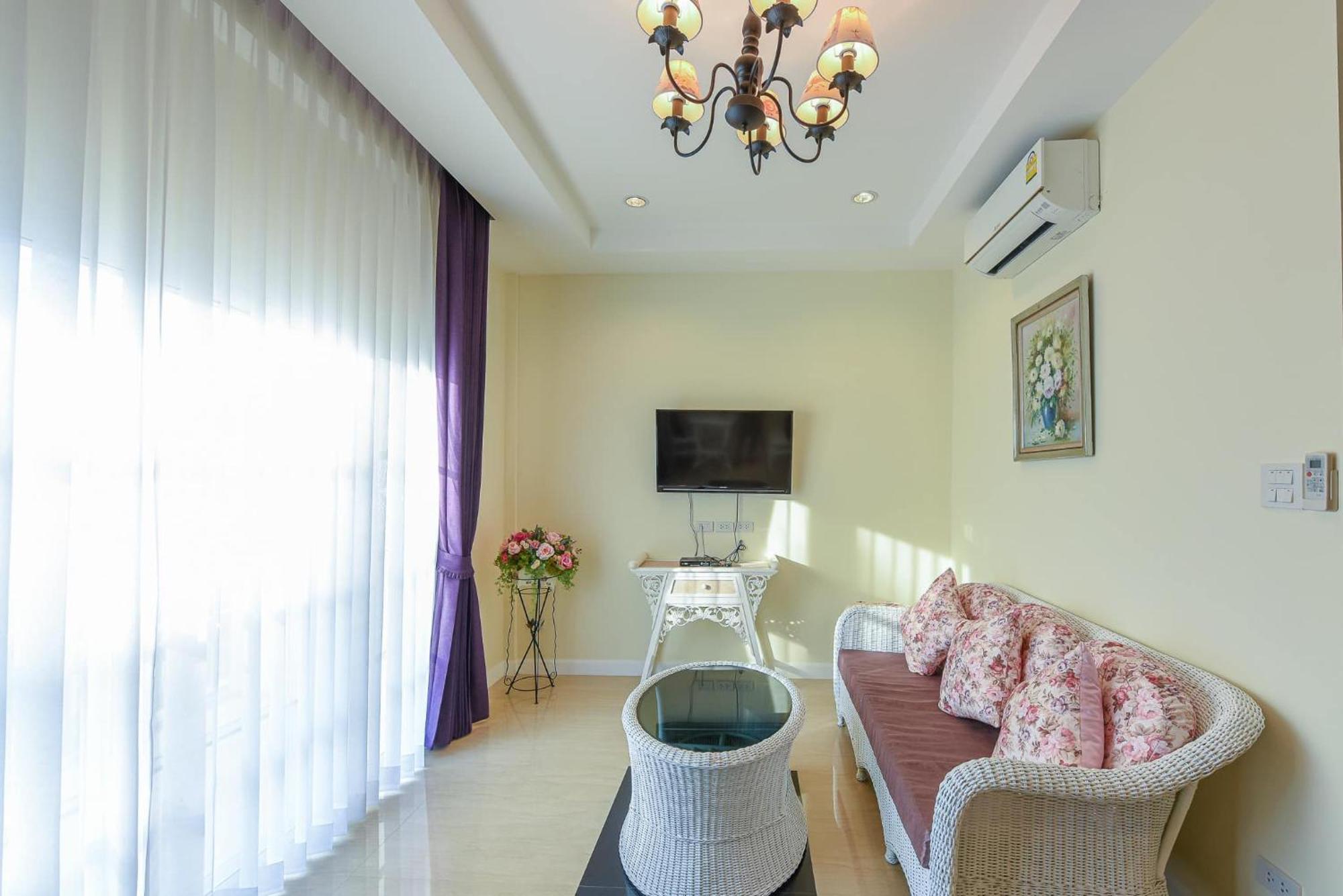 Bed and Breakfast Project 17 HHQ Esterno foto